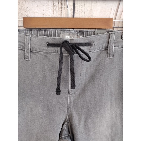 Torrid | Faded Gray Black Stripe Super Soft Pull-On Straight Cropped Jeans - Picture 5 of 9